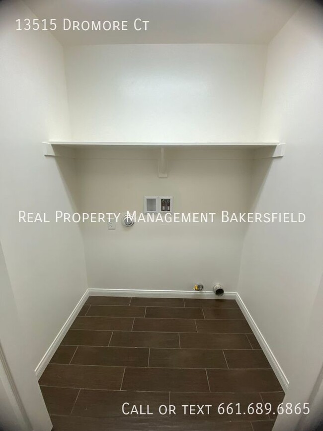 Building Photo - 13515 Dromore Ct