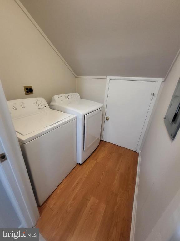 Building Photo - 3279 S Stafford St