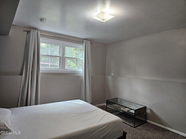 Building Photo - 1265 Sagemont Ct