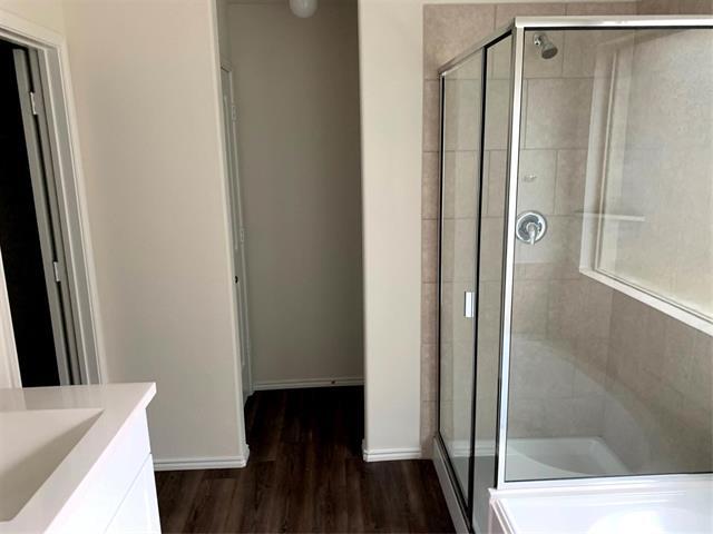 Building Photo - 2444 Larimar Dr