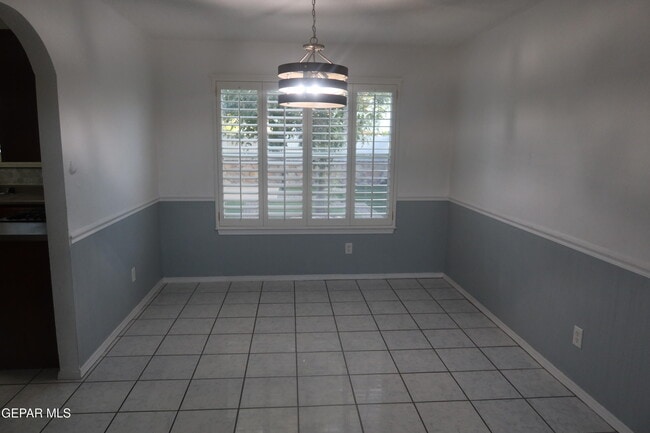 Building Photo - 12520 Twin Leaf Dr