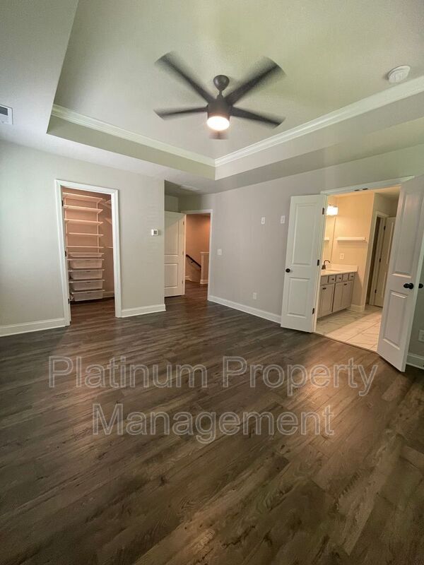 Building Photo - 1631 Venture Pt Wy