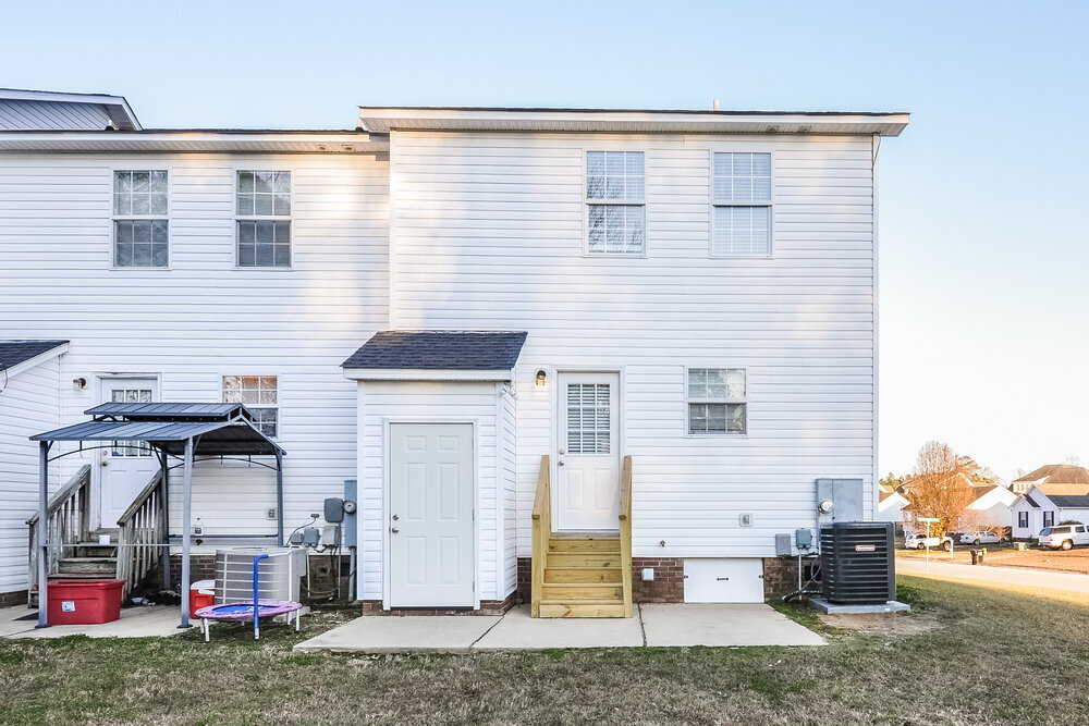 Building Photo - 101 Mayfair Ct