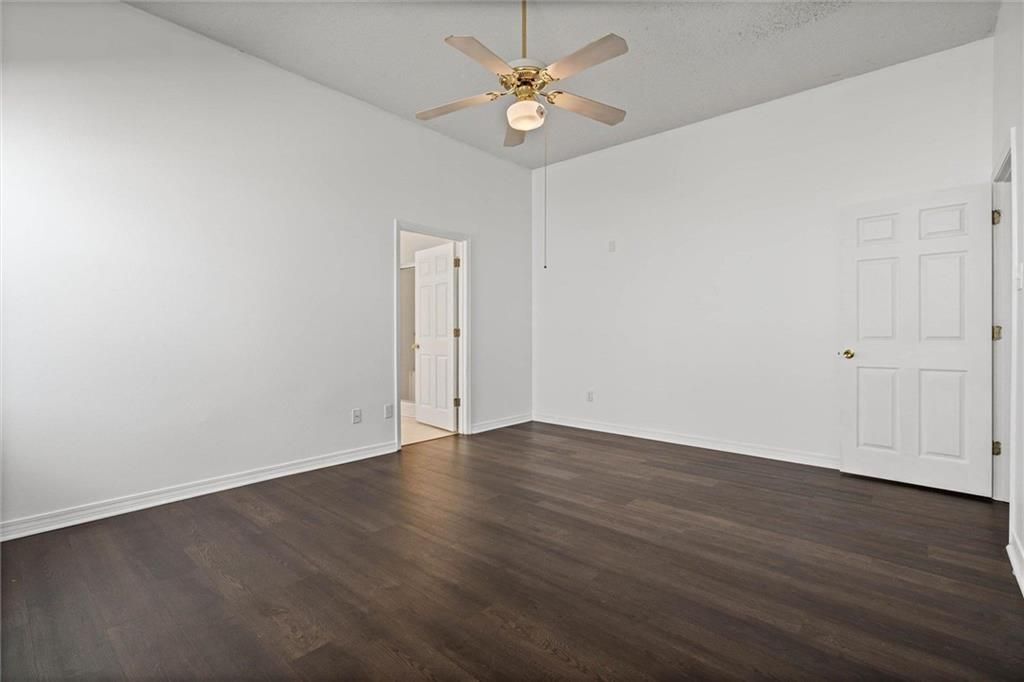 Building Photo - 1263 Smithfield Rd E