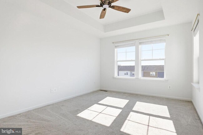 Building Photo - 38 Kirby Ct