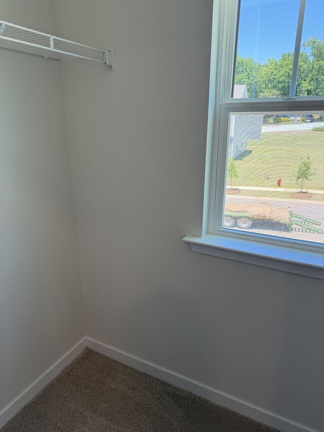 Building Photo - New Construction 5BR/3BA Home in Gastonia!