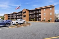 Building Photo - 8530 Tidewater Dr