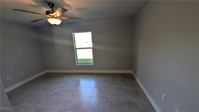 Building Photo - 6058 Lacota Ave