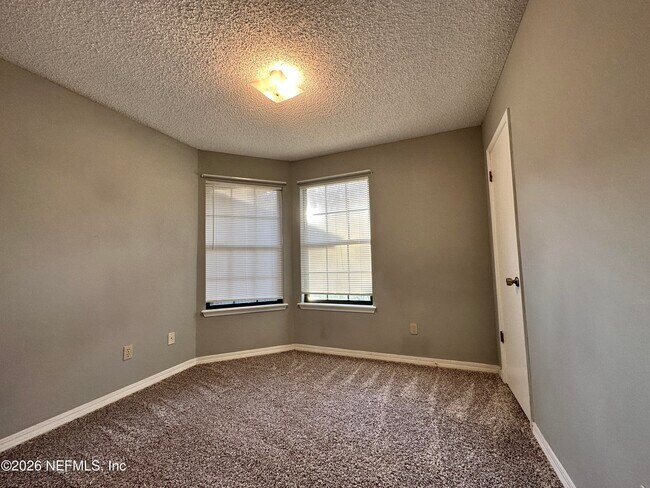 Building Photo - 1680 Sandy Hollow Loop