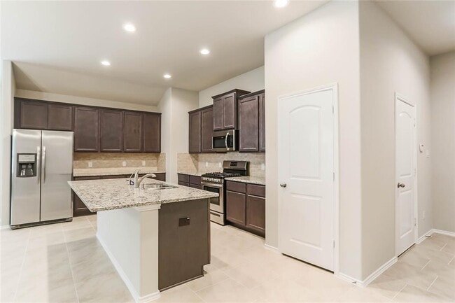 Building Photo - 23822 Piedmont Forest Dr