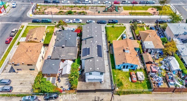 Building Photo - 8711 McKinley Pl