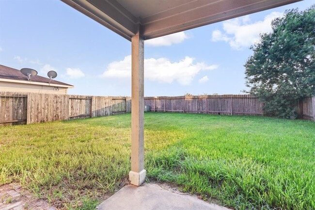 Building Photo - 2911 Katy Briar Ln