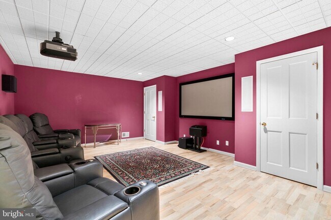Building Photo - 4233 Buckskin Wood Dr