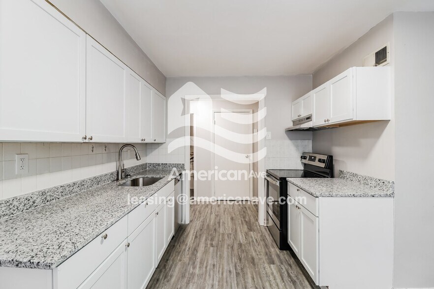 Building Photo - 2018 Neva Dr