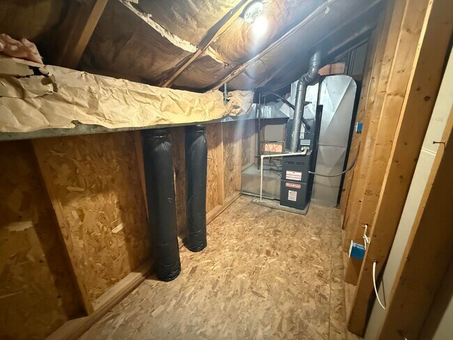 Building Photo - 1707 Hanover Blvd