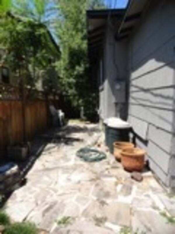 Building Photo - 1416 N 11th St