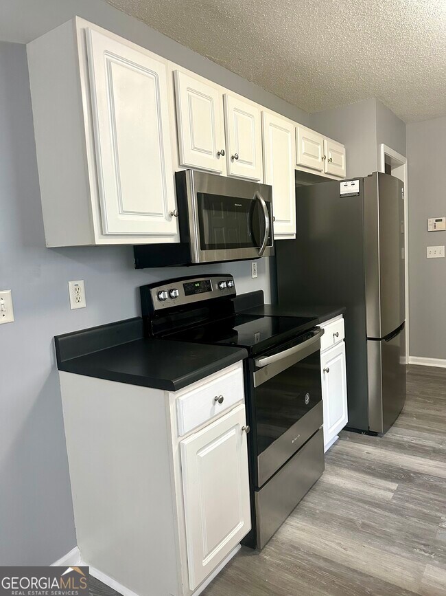 Building Photo - 1630 Isleworth Cir