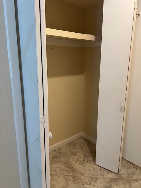 Building Photo - 46 Woodwind Ct