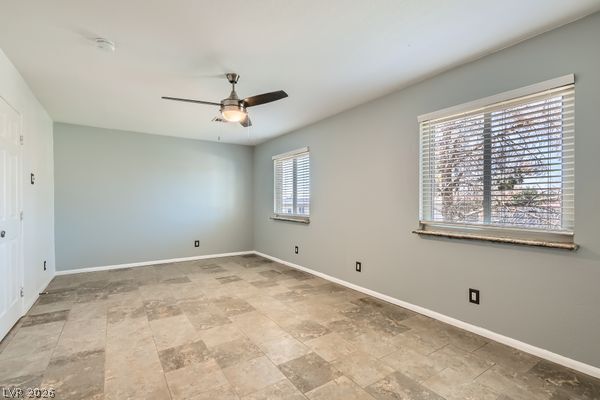 Building Photo - 733 Strawberry Pl