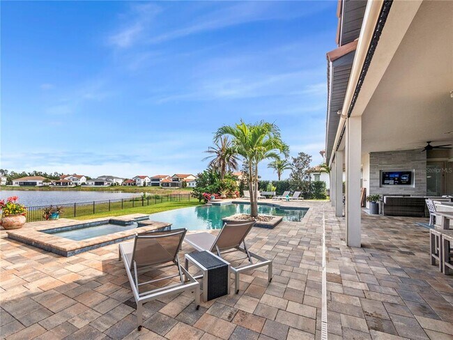 Building Photo - 15501 Panther Lake Dr