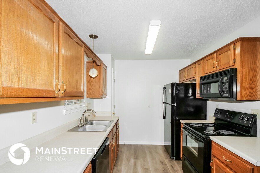 Building Photo - 1712 Thomas St