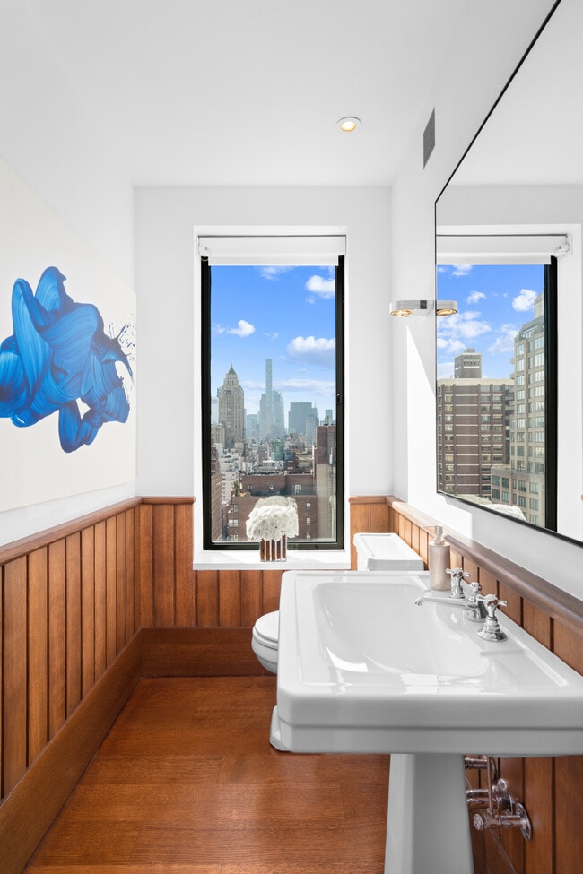 Building Photo - 1080 Madison Ave