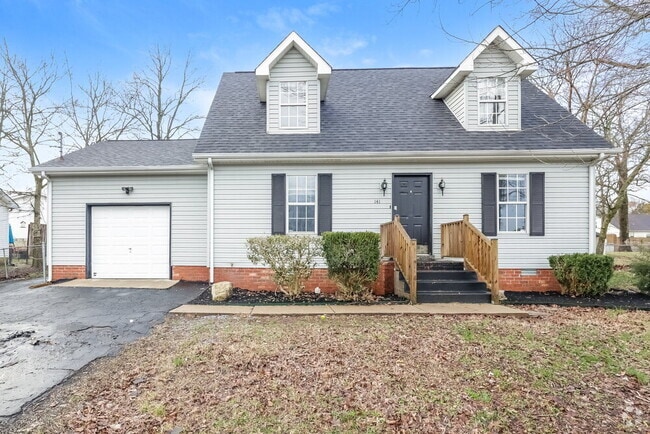 Building Photo - 141 Nelson Dr