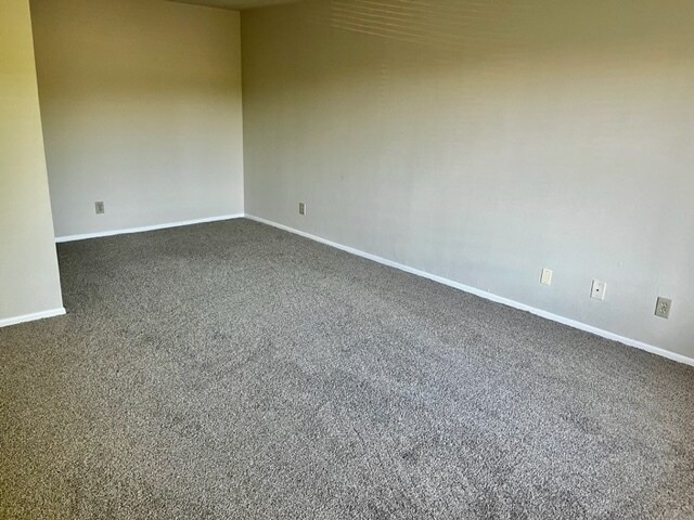 Building Photo - 2514 Sussex Ct