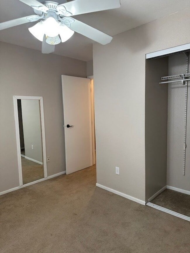 Building Photo - Must See- 3 BD | 2 BA Duplex!