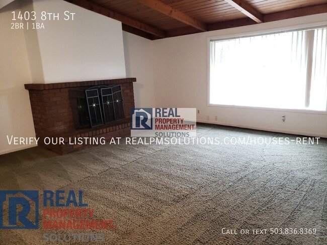 Building Photo - 1403 8th St