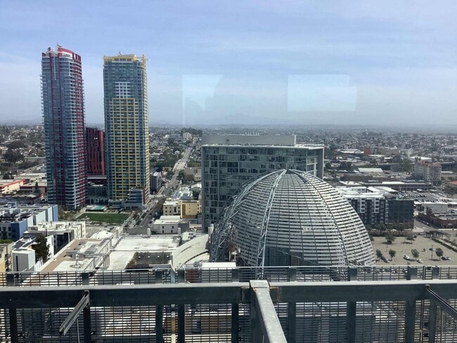 Building Photo - 350 11th Ave