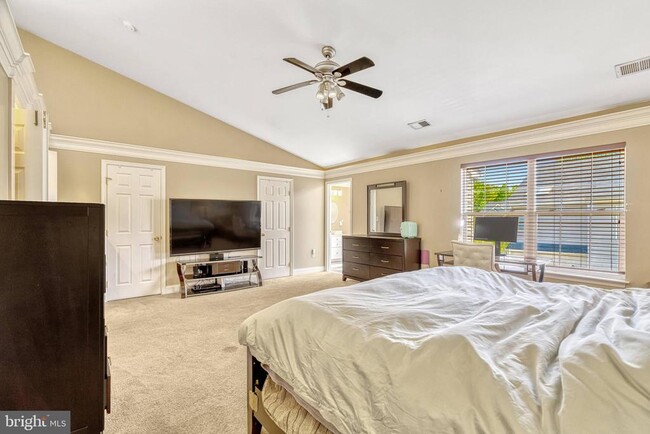 Building Photo - 5475 Owens Wood Ct