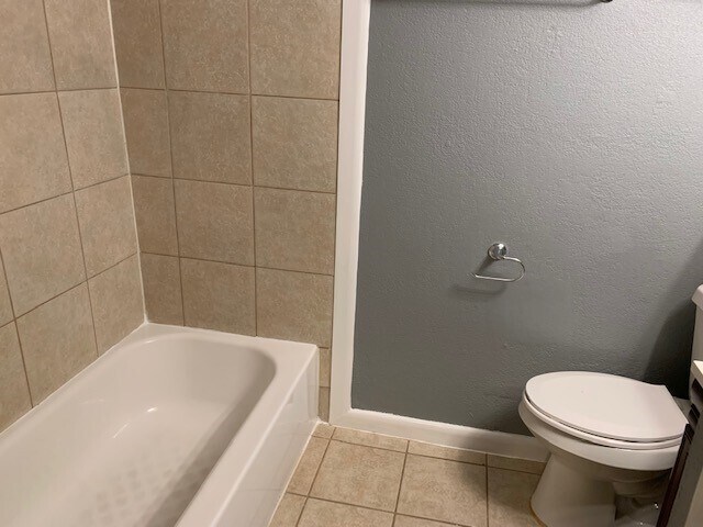 Building Photo - 604 Wilson Rd