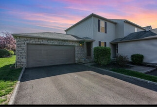 Building Photo - 1784 Ridgebury Dr