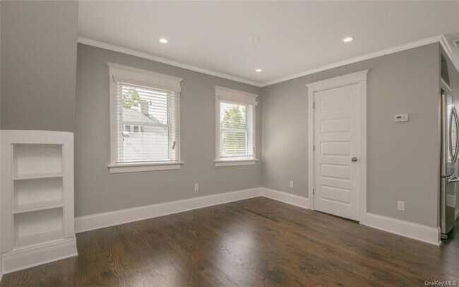 Building Photo - 216 Fenimore Rd