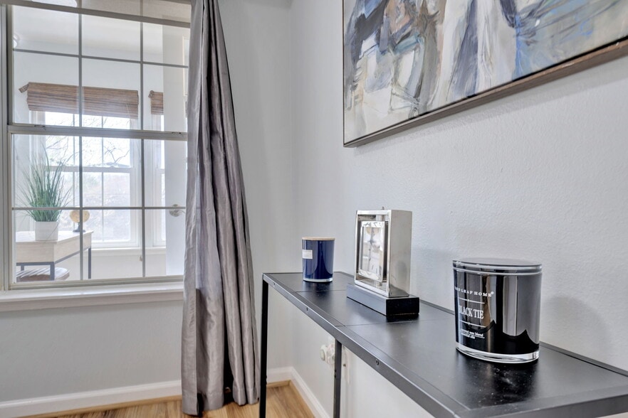 Building Photo - 3309 Wyndham Cir