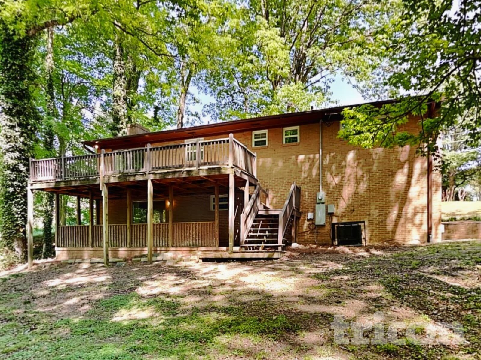 Building Photo - 350 Waycross Dr