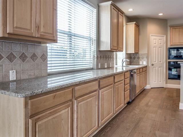 Building Photo - 2501 Del Largo Way