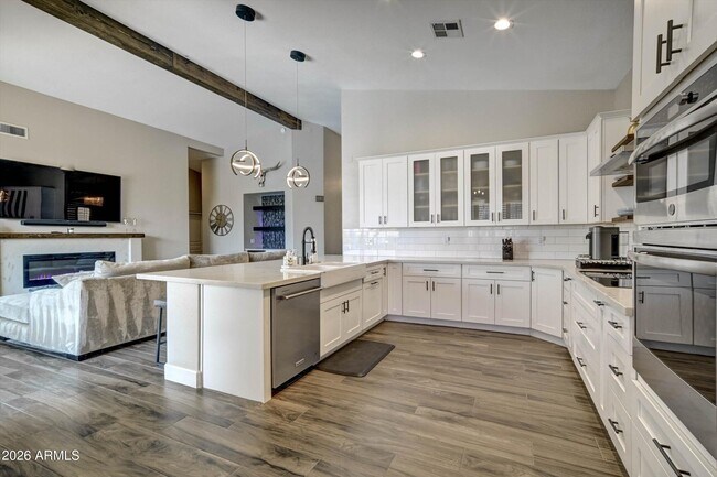 Building Photo - 9045 E Casitas Del Rio Dr
