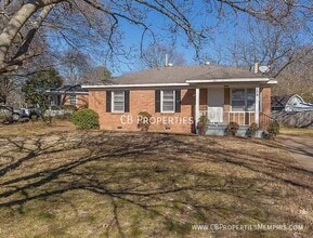 Building Photo - 158 Wilson St