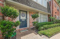 Building Photo - 2063 Winrock Blvd