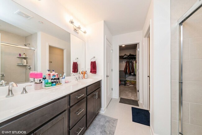 Building Photo - 277 Masters Dr