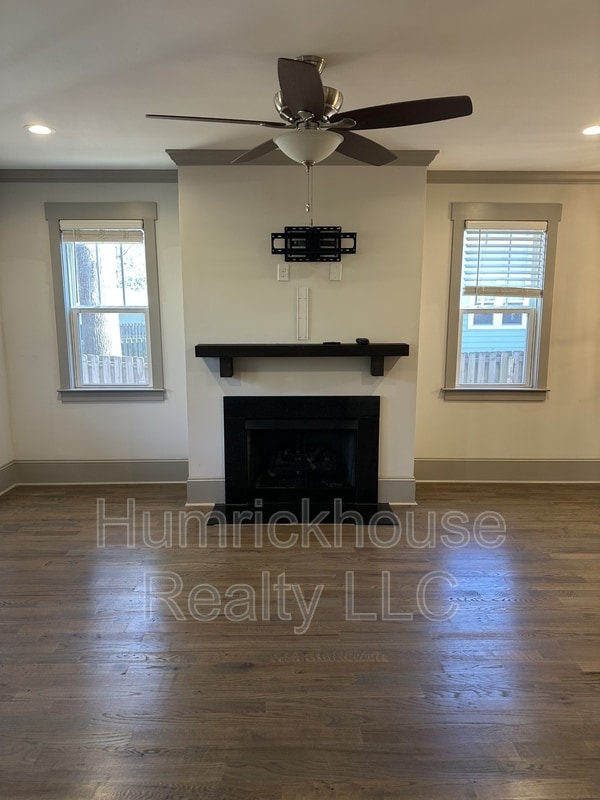 Building Photo - 2520 Greenland Ave