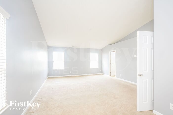 Building Photo - 17164 Tilbury Way