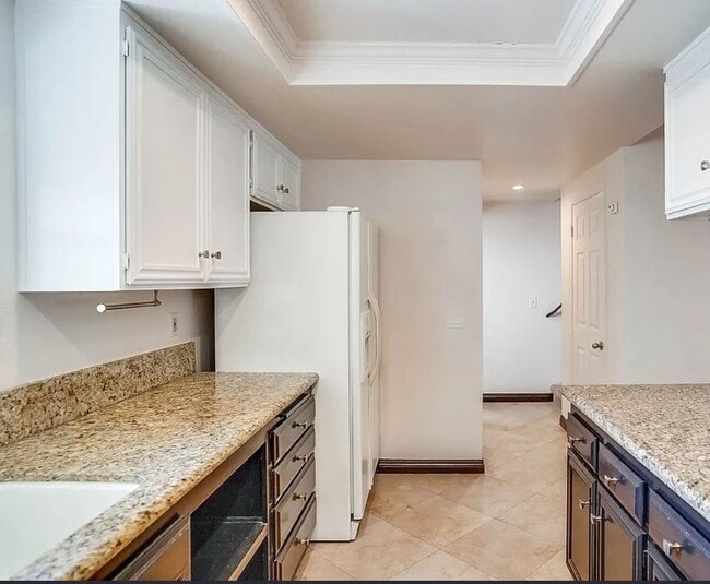 Building Photo - 5453 E Centralia St