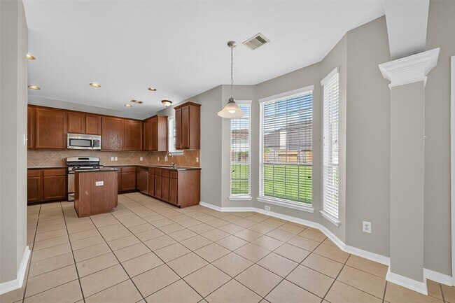 Building Photo - 12902 Crystal Reef Ct