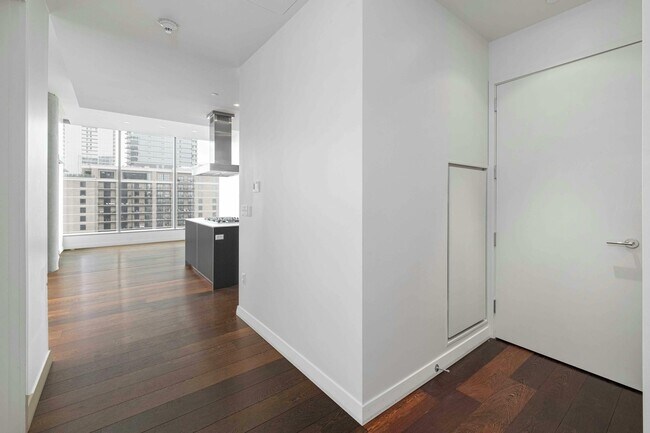 Building Photo - 210 Lavaca St