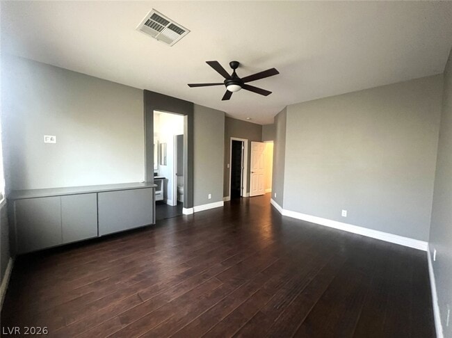 Building Photo - 5923 Poplar Tree St