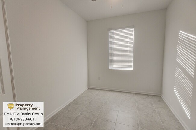 Building Photo - 1259 Lassen St