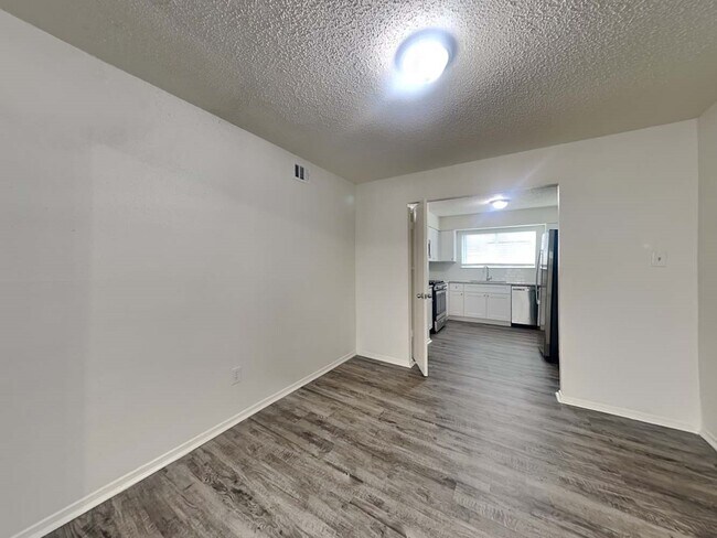 Building Photo - 16811 Tranquil Dr